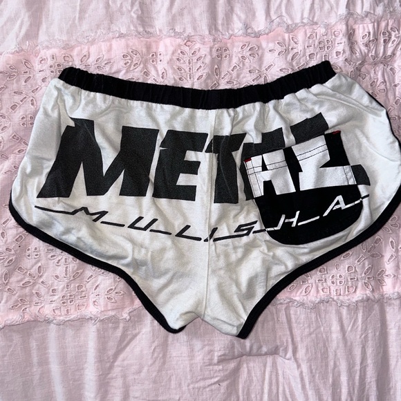 Metal mulisha Dolphin shorts - Picture 1 of 3